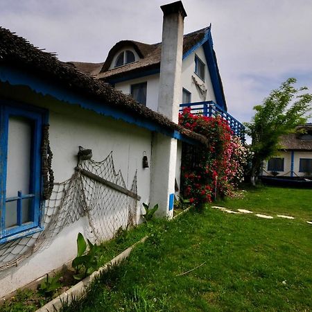 Dunavăţu de Jos 莎瑞曼旅馆酒店 外观 照片